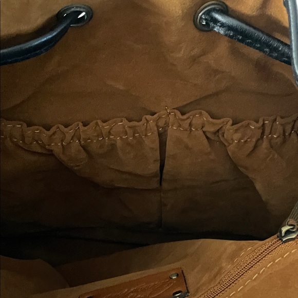 Patricia Nash Tiger Stripe Leather Crossbody Bag - Picture 10 of 16